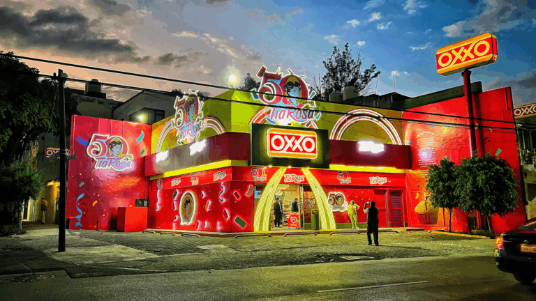 OXXO Tienda Insignia Tía Rosa